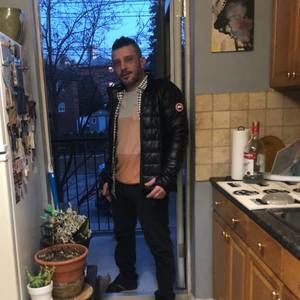 Meet your Posher, Chris